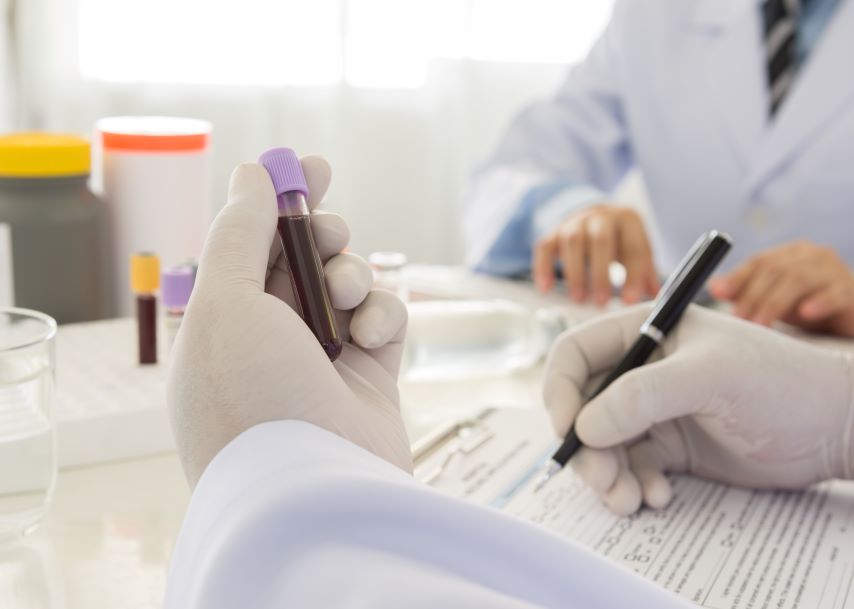 Multiples Myelom: Blutwerte und Marker können bei der Diagnose helfen